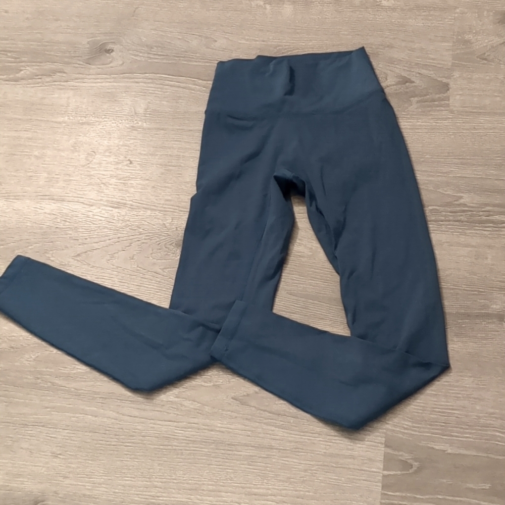 NVGTN blue leggings size small?